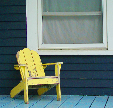 Yellow Chair_300dpi_Christopher Woods