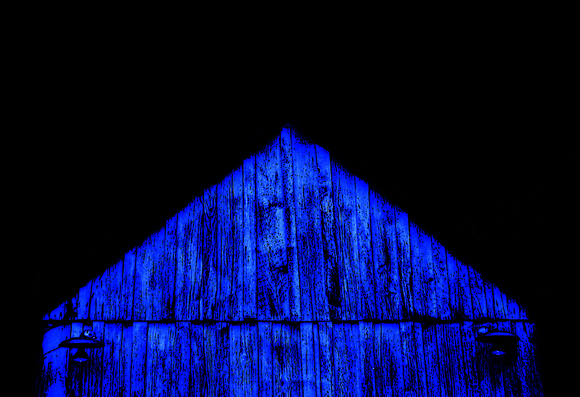 Blue Barn_72dpi_Christopher Woods